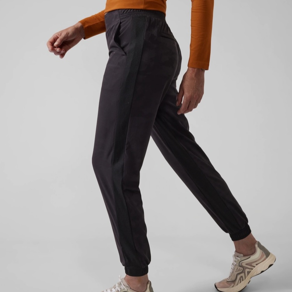 Solid Black Brooklyn Lined Jogger - image 3